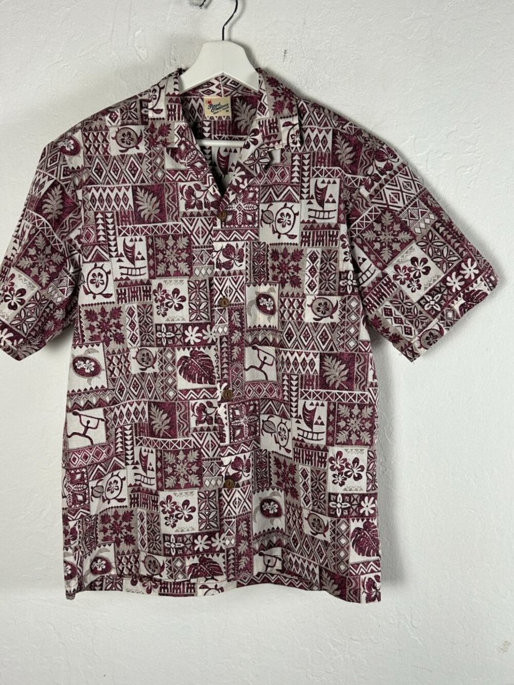 Royal Creations Mens Hawaiian Turtles Native Fishing Button Up Shirt Medium NWOT